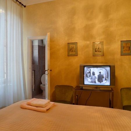 Amici Di Roma Appartement Buitenkant foto